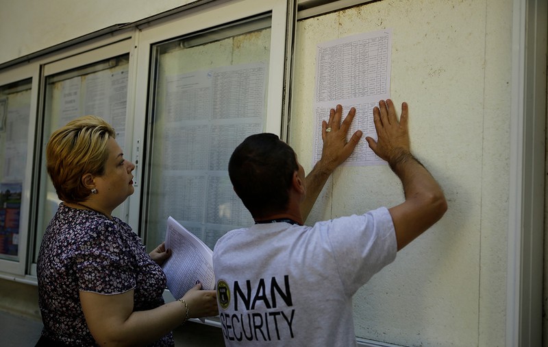 A terminat clasa a XII-a cu media 10, dar a fost eliminată de la bacalaureat, acuzată că a copiat. “Voi merge în instanță”