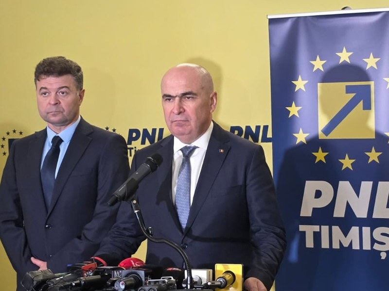 Deputatul Marilen Pirtea și președintele PNL Ilie Bolojan 