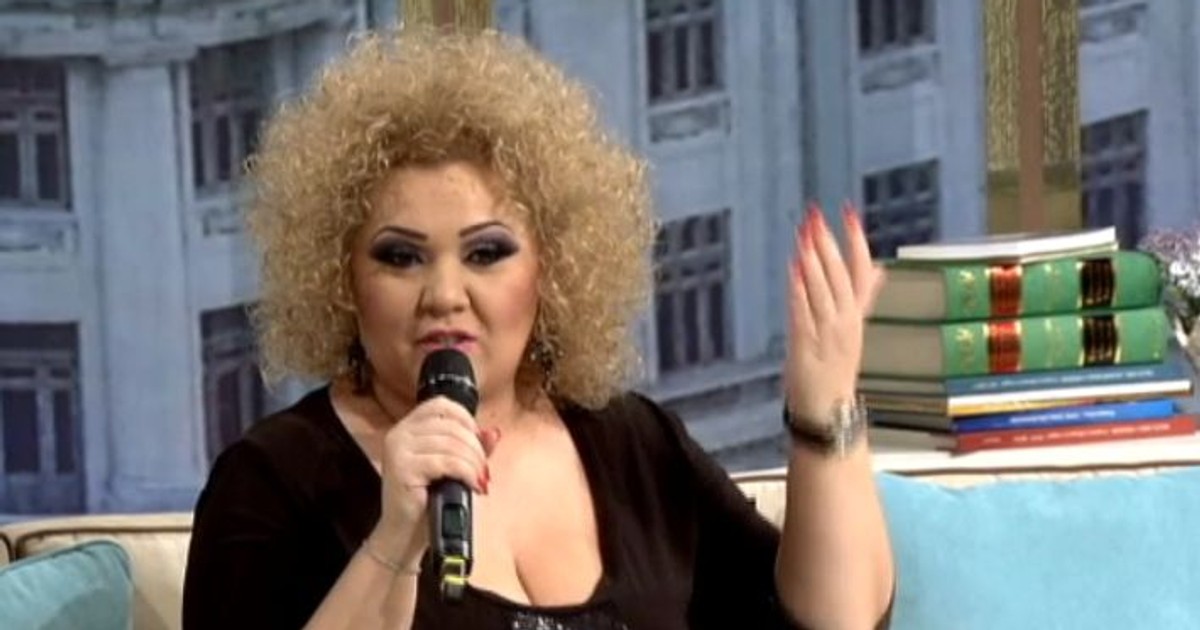 Minodora și-a micșorat stomacul. A slăbit 7 kilograme într-o lună