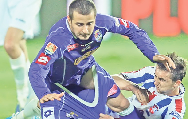 Fotbal cumpărat!