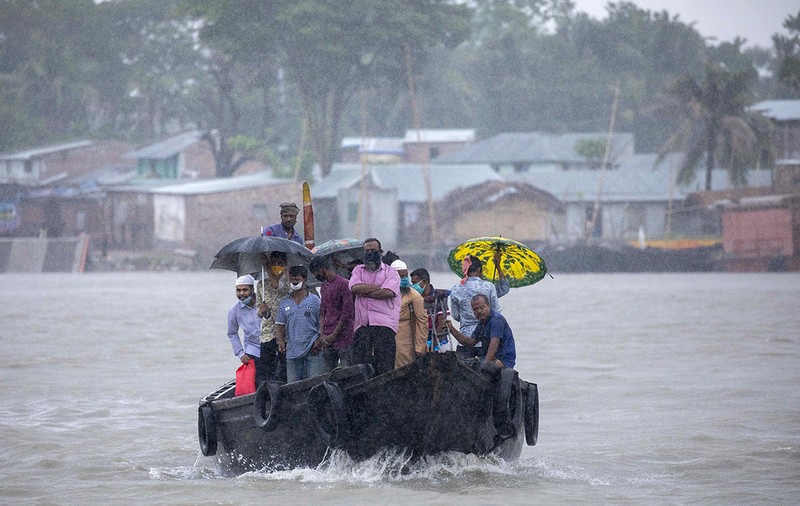 Ciclonul Amphan a ucis cel puţin 12 persoane în India. “Este un dezastru mai mare decât COVID-19”