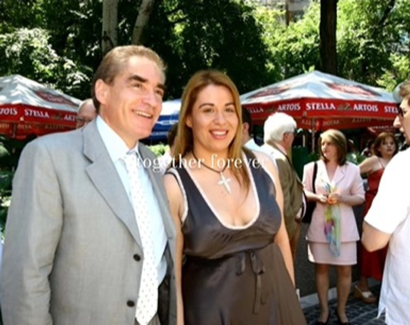 Imagini de colecție cu Petre Roman alături de fiica Oana. Fostul prim-ministru a împlinit 78 de ani