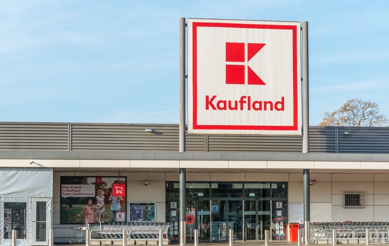 Produsul vândut de Kaufland cu doar 49,99 de lei, în săptămâna 15-21 octombrie 2025, de care toți șoferii români au nevoie