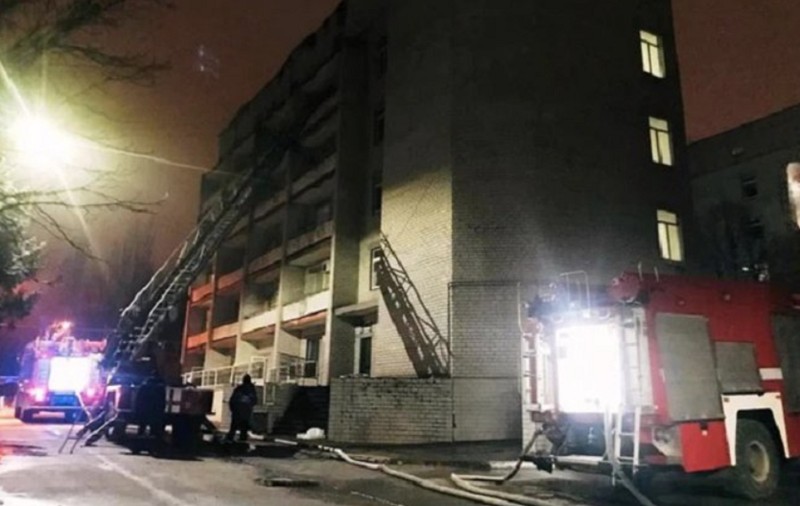 Trei pacienți au murit și alți 20 au fost răniți într-un incendiu izbucnit la un spital din Austria