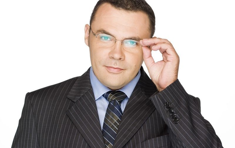 Mircea Badea a făcut plângere penală după alerta falsă de cutremur emisă de Biziday. Ce spune Moise Guran
