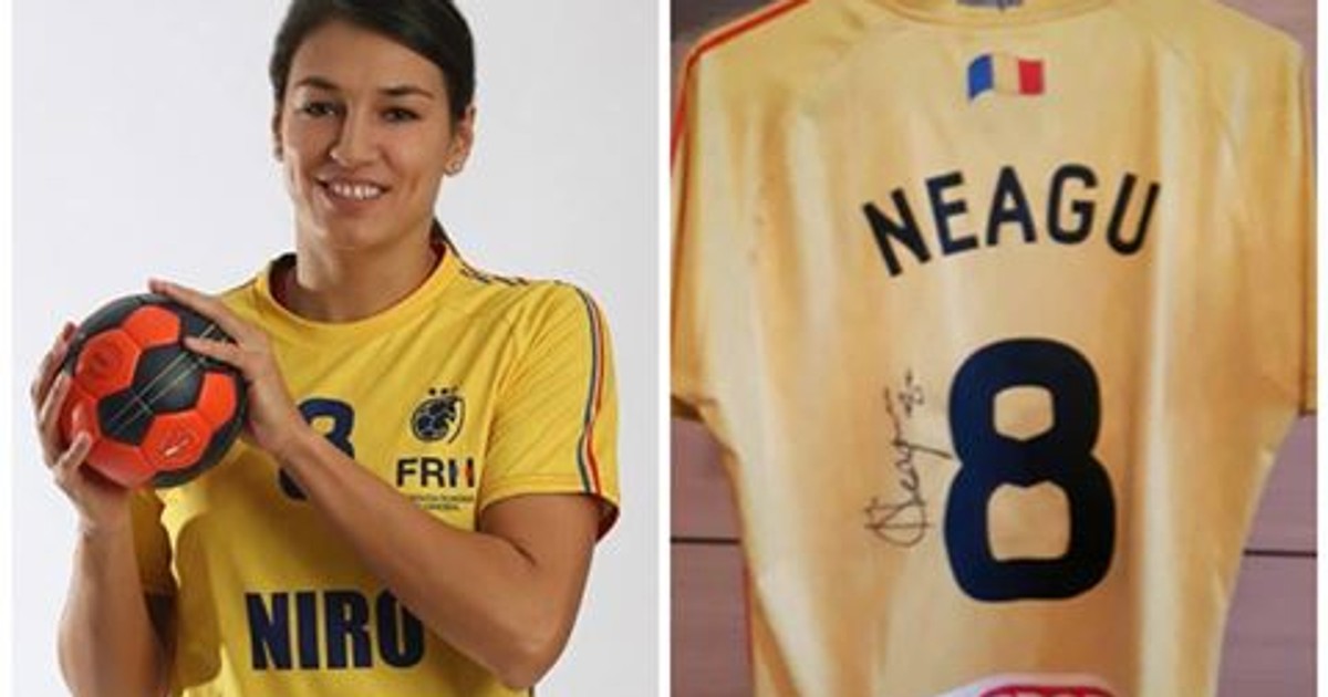 Tricoul handbalistei Cristina Neagu a fost vândut la licitație cu 2.500 de lei