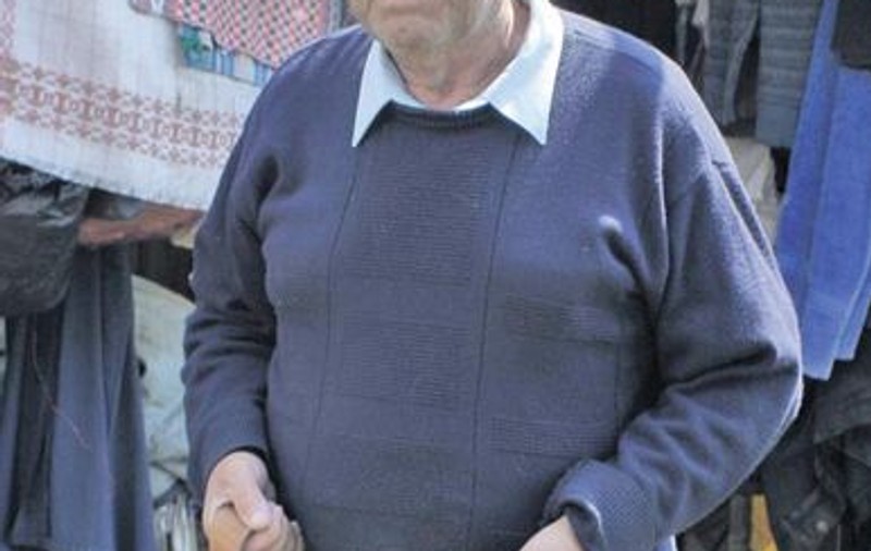 La arme? Nu..., la sapă