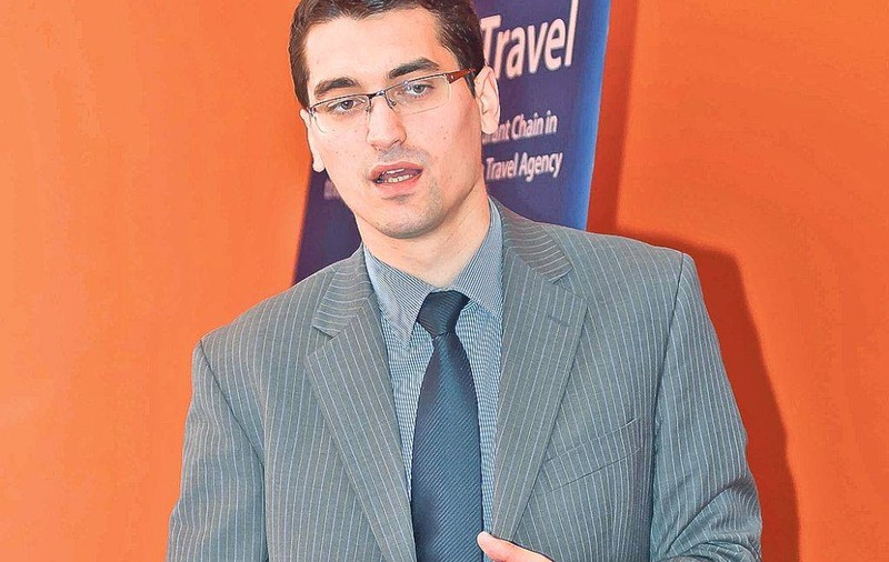 Președintele FRF, Răzvan Burleanu, a scris poezii în tinerețe: ”Lupoaica lui Romulus și Remus s-a prostituat de mult”