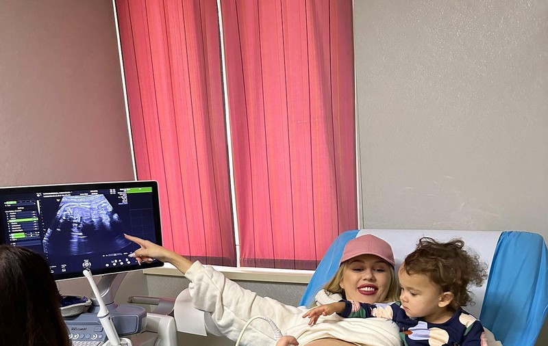 Emily Burghelea a anunțat sexul celui de-al doilea copil. Modul inedit prin care a dat vestea