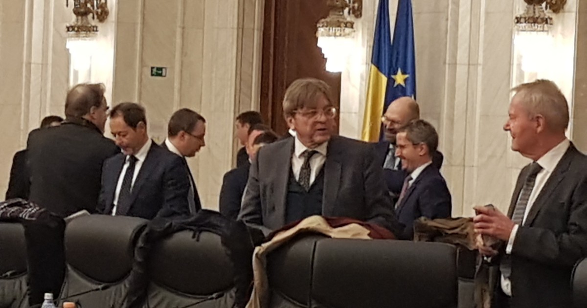 Guy Verhofstadt amenință ALDE cu excluderea