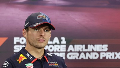 1 Max Verstappen (ndl) Oracle Red Bull Racing (aut) Red Bull RB20 Honda during the 2024 Formula 1 Singapore Grand Prix,
