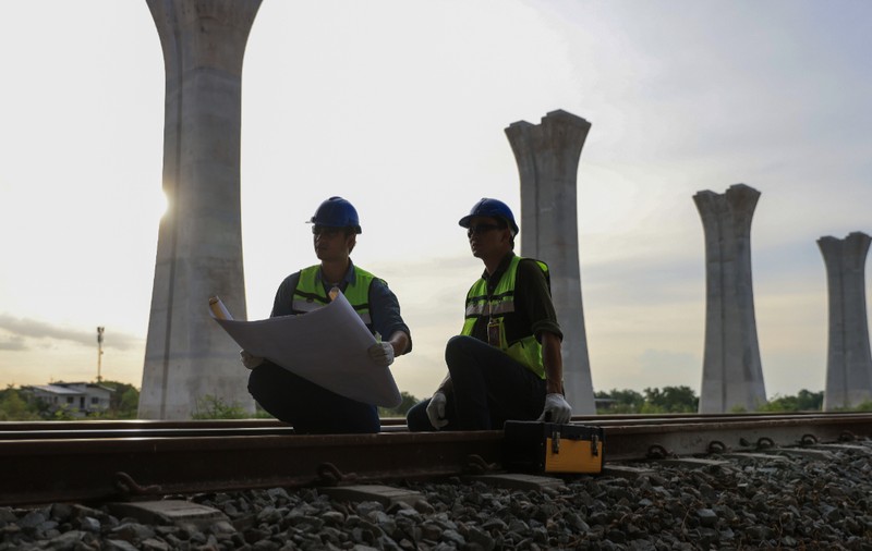 Cea mai scumpă linie ferată de mare viteză din Europa: costurile au sărit de 500 de milioane de dolari pe kilometru