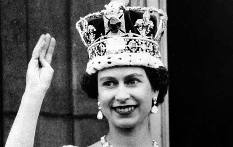 Ce s-a întâmplat azi, 2 iunie. Elisabeta a II-a a fost încoronată Regină a Marii Britanii