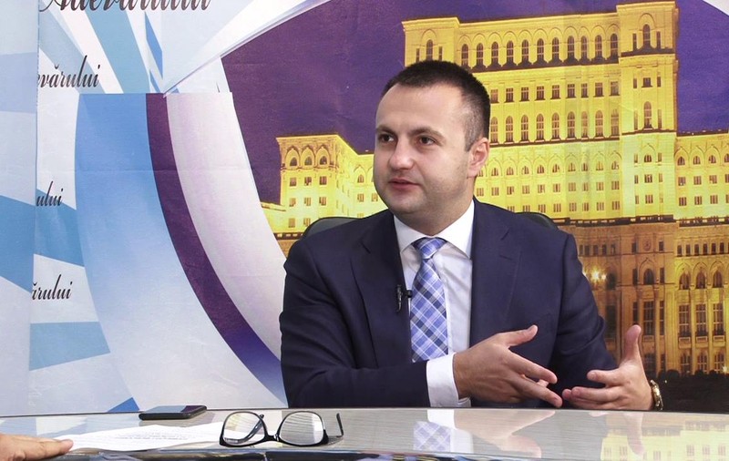 ALDE îl critică dur pe Klaus Iohannis: "A intrat în logica de campanie, nu se ridică la nivelul funcției pe care o ocupă"