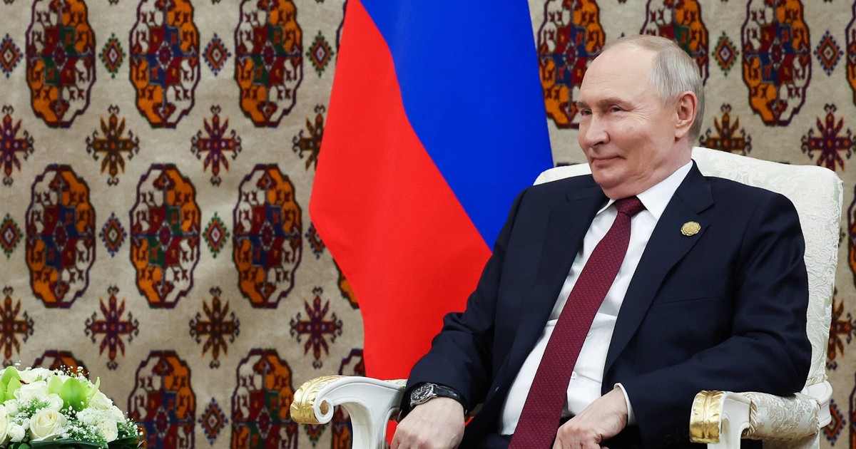 Vladimir Putin, în timpul unei întrevederi cu președintele iranian Masoud Pezeshkian Foto: Imago