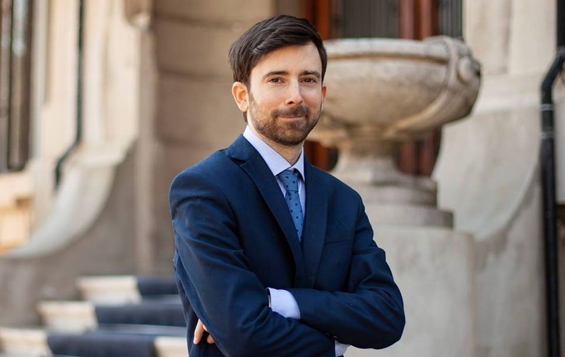 Un deputat PNL vrea legiferarea conceptului de “familie numeroasă”. Statul va acorda beneficii familiilor cu peste 3 copii, printr-un card public