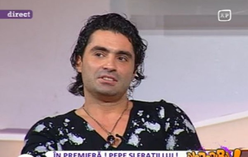Pepe se jură: "Băiatul meu mi-a făcut cu mâna din burtica Ralucăi" | VIDEO