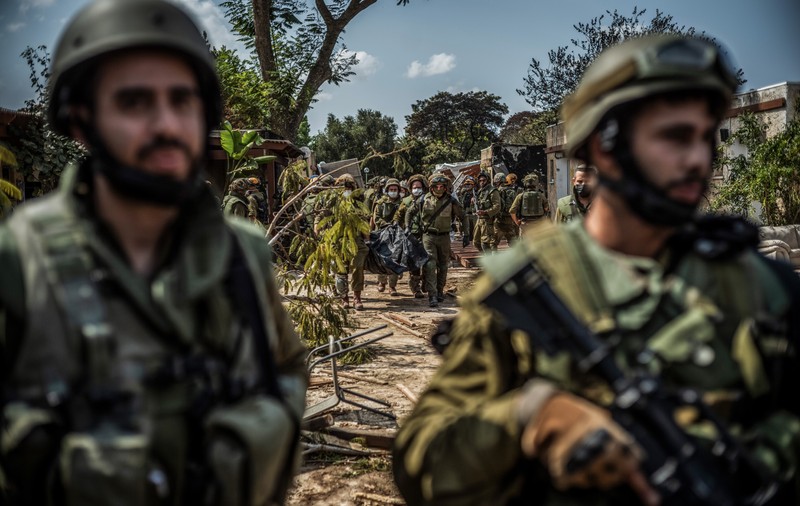 „Nu este un război, este un masacru”. Ce au găsit soldații israelieni într-un sat distrus de militanții Hamas