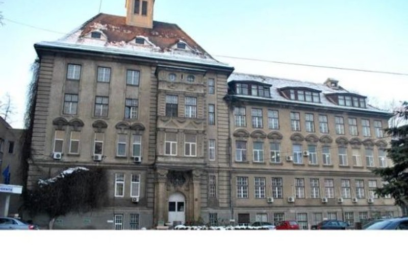 Anchetă la Maternitatea din Brașov. O femeie a murit în sala de operație, după anestezie