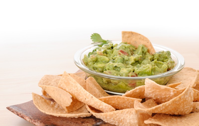 Libertatea te ajută să găteşti ieftin şi bun. Guacamole cu doar 9,50 lei