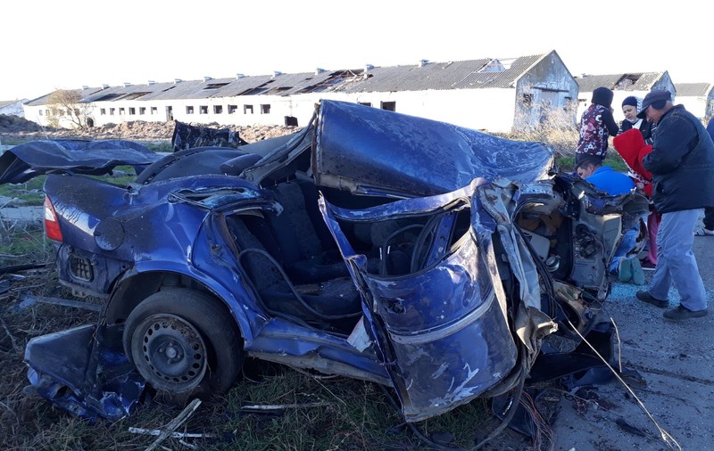 Accident rutier grav la Mangalia. Un tânăr de 16 ani a decedat