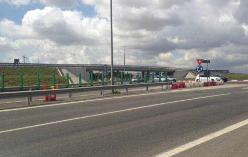 Lucrări de mântuială! Inaugurat anul trecut, noul tronson de pe Autostrada A4 începe să se degradeze
