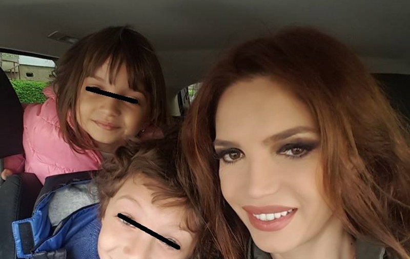 Cristina Spătar a petrecut Paștele la Onești. Imagine emoționantă de la mormântul mamei sale