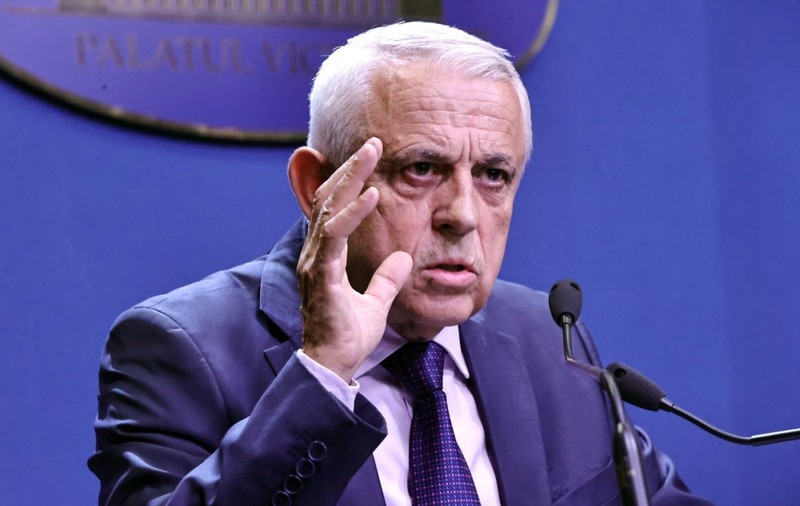 Ministrul Petre Daea așteaptă aplicarea legii de vânare a cormoranilor: „Mănâncă mai mult peşte decât românii”