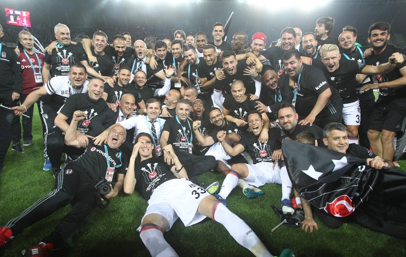 Beşiktaş e campioana Turciei. Trupa din Istanbul şi-a trecut în palmares al 15-lea titlu