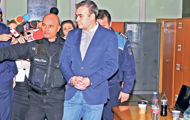 Naşul Vâlcov, turnat de finul deputat