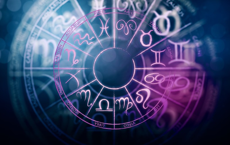 HOROSCOP 2020. Află cum vei sta cu dragostea, cu banii, cariera și sănătatea în noul an!