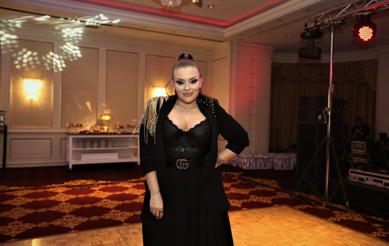 VIDEO/ Oana Radu a pus la loc 15 kilograme. "M-am îngrășat pentru că-mi place mâncarea"