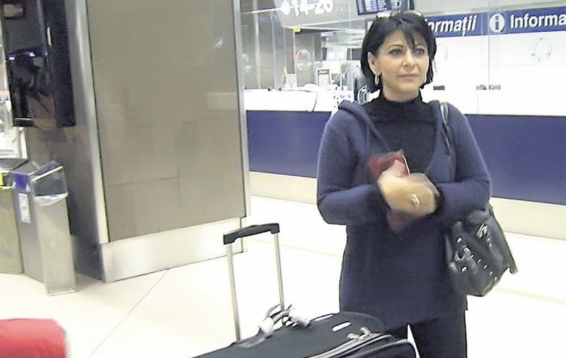 Elena Cârstea s-a întors în State