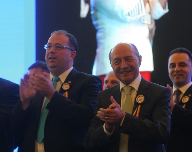 Traian Băsescu, la Congresul PMP: ”Vă las moștenire obiectivul reîntregirii țării”