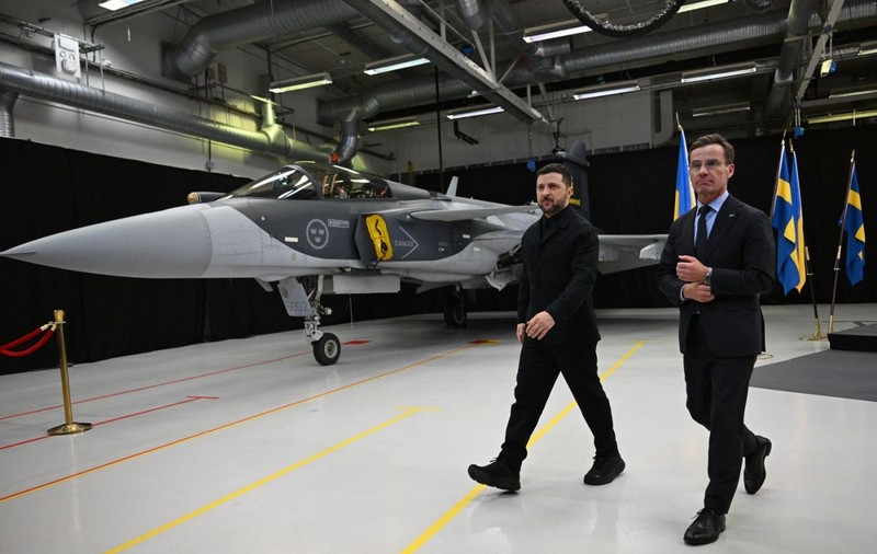 Cum pot fi folosite împotriva Rusiei aeronavele Gripen care vor fi trimise în Ucraina: „Singurul avion din lume pentru care mi-aș vinde sufletul”
