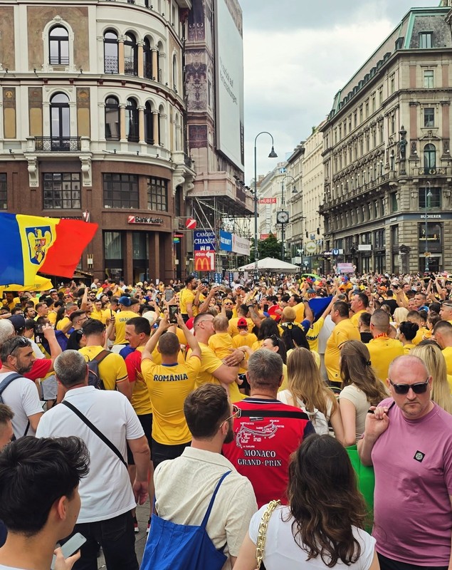 Austria - România 2-1, în preliminariile CM 2026. Tricolorii s-au înclinat în Austria. Golul marcat de Tănase în ultimul minut nu a fost suficient