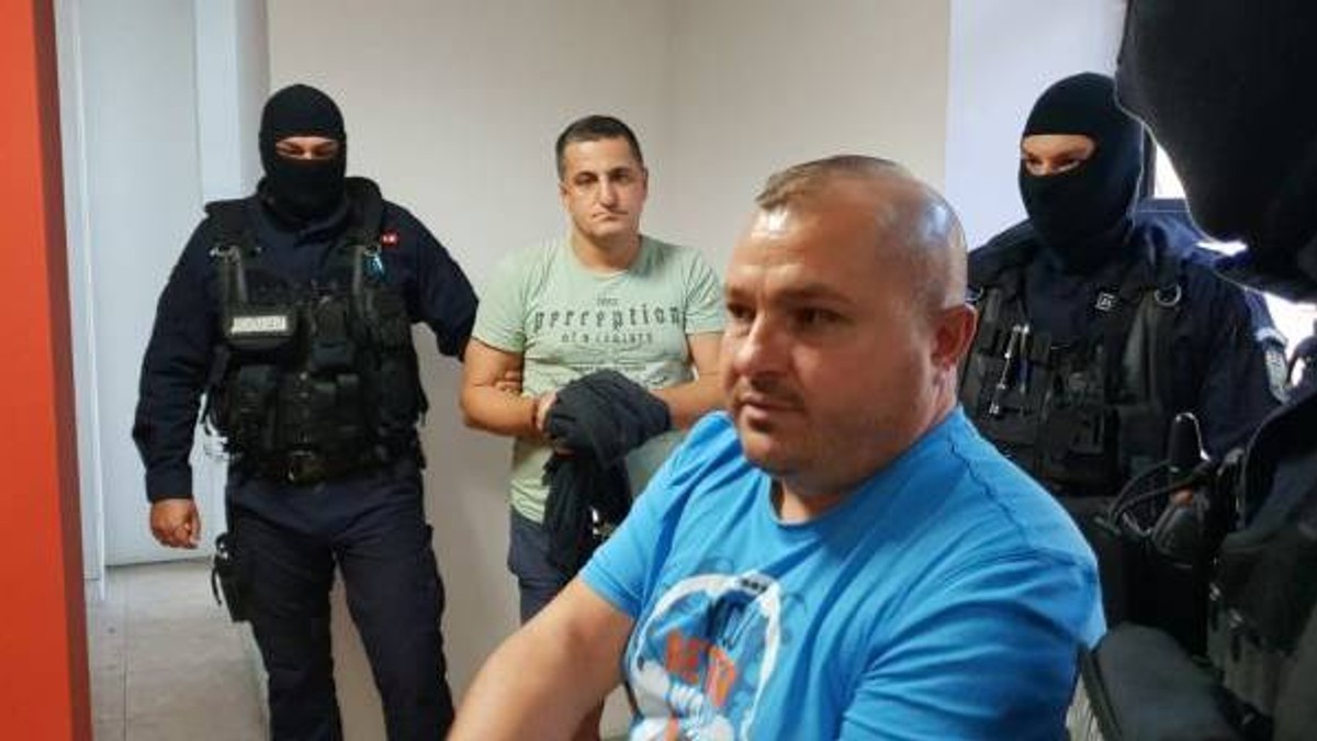 Rețea de clonare de carduri, destructurată de DIICOT TimișoaraRețea de clonare de carduri, destructurată de DIICOT Timișoara