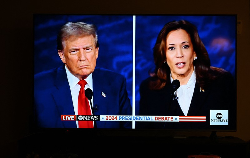 Harris, mai apreciată decât Trump după dezbaterea de marți - sondaj. Ce spun americanii despre modificarea intențiilor de vot