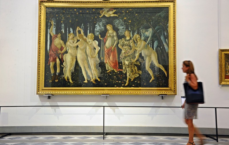 Activiștii de mediu din Italia și-au lipit mâinile de pictura „Primavera” a lui Botticelli