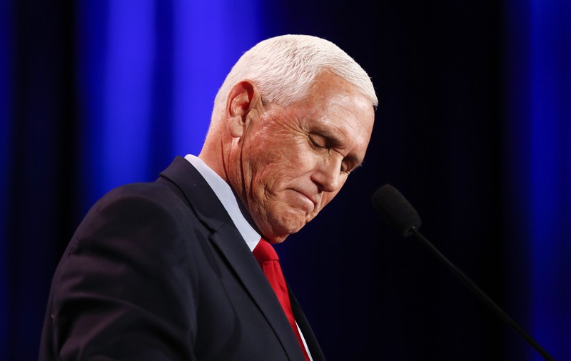 După Trump și Biden, fostul vicepreședinte Mike Pence a fost prins cu documente clasificate depozitate ilegal la reședința privată
