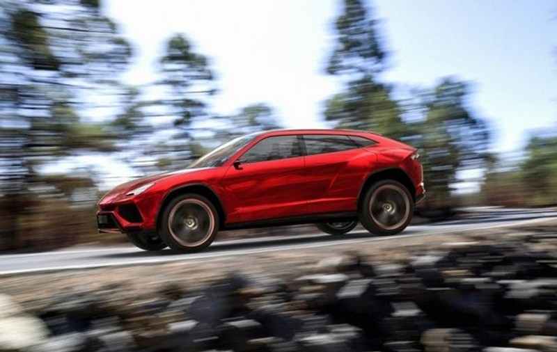 Uite primele imagini cu SUV-ul Lamborghini, botezat Urus! | FOTO