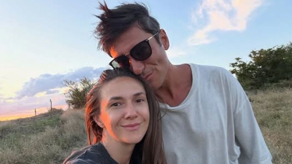 Adela Popescu și Radu Vâlcan la Șușani | sursa foto: Facebook Antena 1