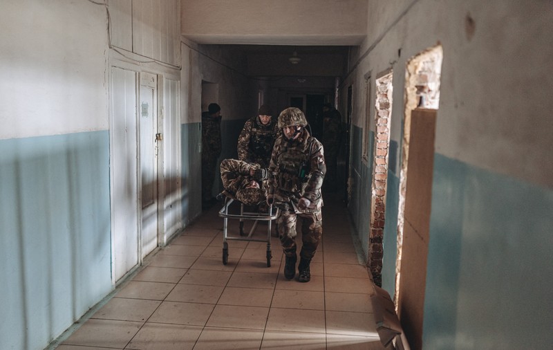 Aflăm de la comandantul-șef al Armatei Ucrainei ce nu ne spun guvernanții noștri: România tratează în spitale militari ucraineni răniți