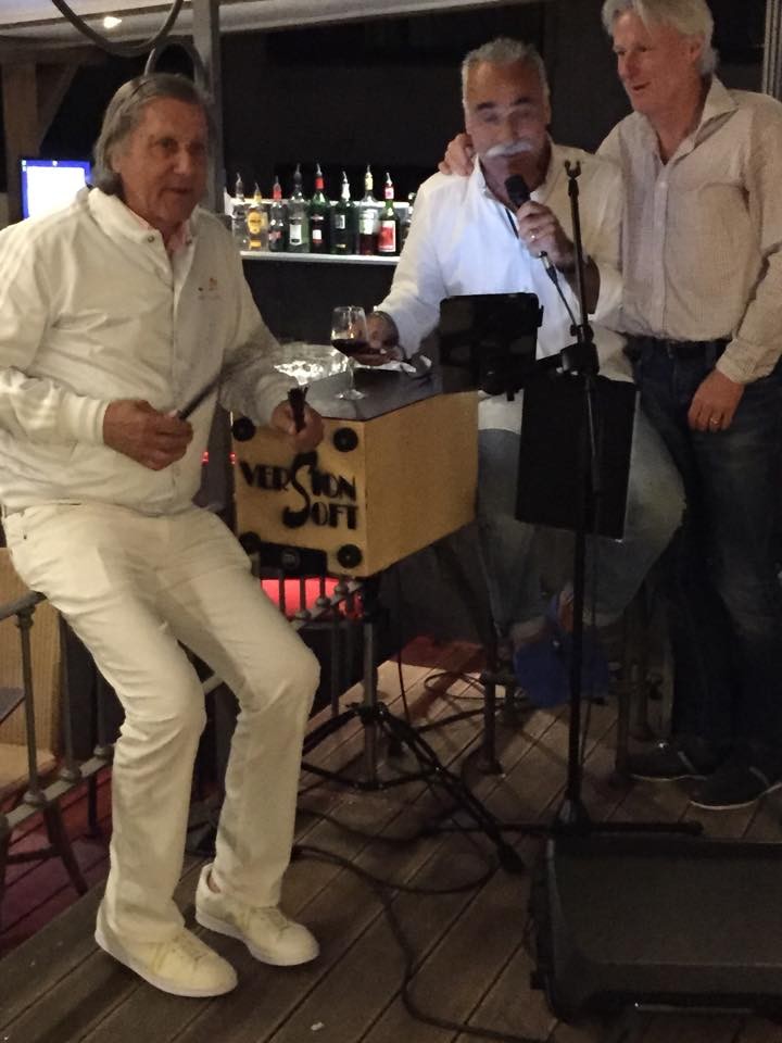 In Porto Vecchio, Ilie Năstase și Bahrami au cântat la un restaurant