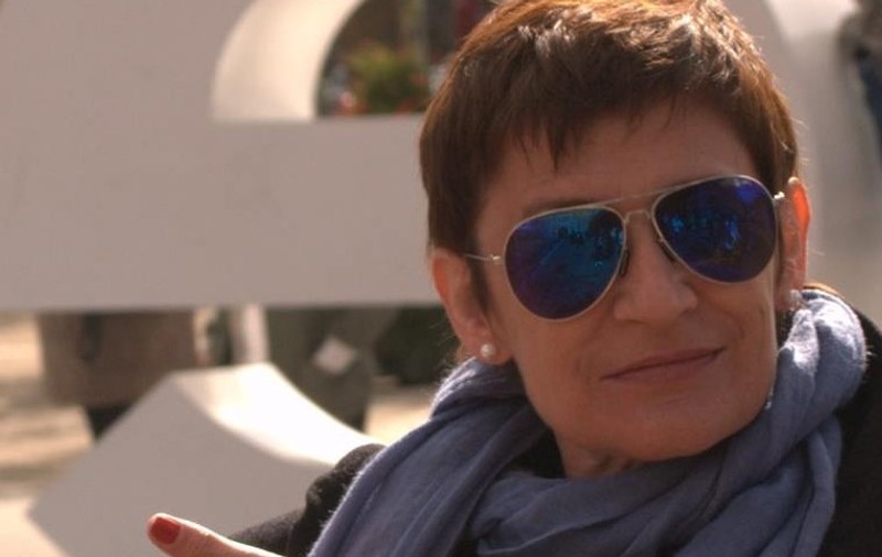 O jurnalistă dezvăluie experienţa ca suspect de COVID-19: “Oamenii aceştia din spitale merită mult mai mult respect decât parcă ne prefacem că le oferim”