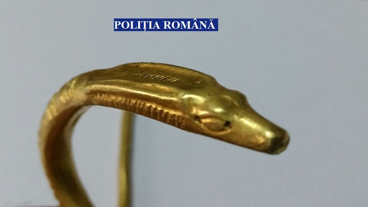 Brăţara dacică descoperită în judeţul Olt e autentică