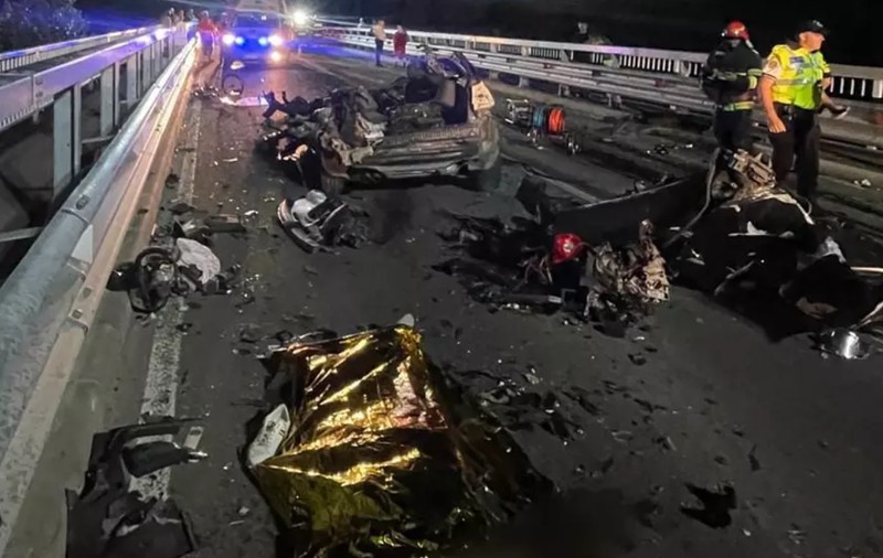 Șoferul care a provocat accidentul în care el și alți patru tineri au murit, în Hunedoara, era începător și urma să aibă un copil