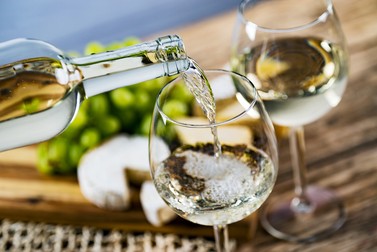 Fermentarea vinurilor albe se face fără tescovină