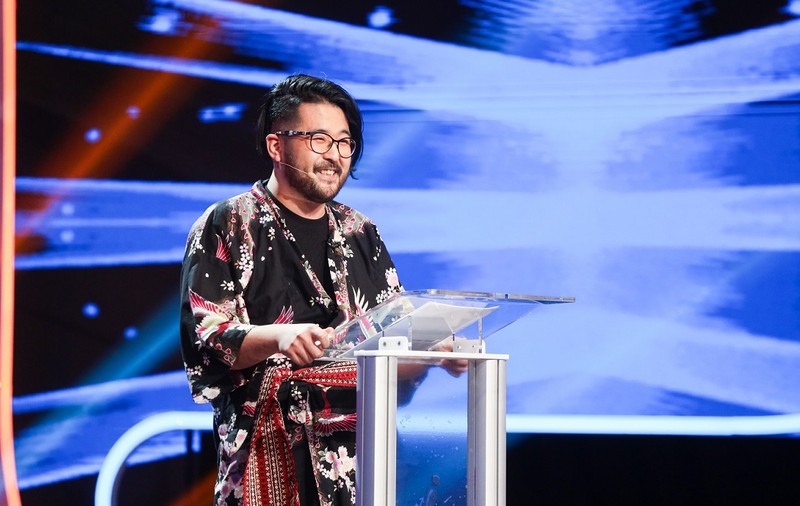 Rikito Watanabe merge în finala „iUmor”, sezon 12. El a participat și la „Chefi la cuțite”