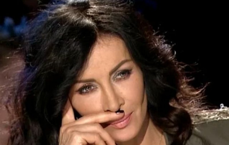 Românii au talent |  "Nu-mi vine să mai fac sex o săptămână". Răduleasca, deloc impresionată de un pitic dansator